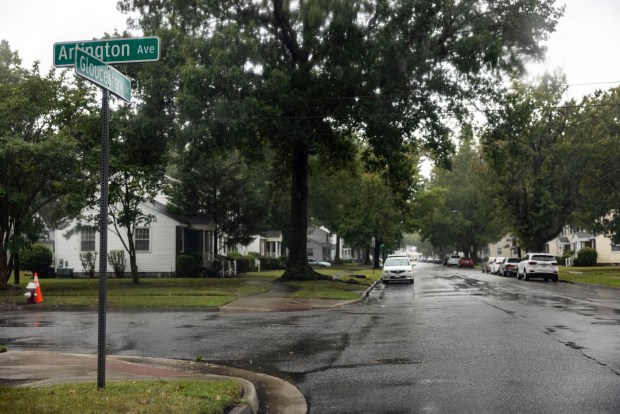 The 700 block of Gloucester Drive in Newport News is seen where a shooting left a 17-year-old dead around 7 a.m. on the morning of Tuesday, Sept. 17, 2024. (Kendall Warner / The Virginian-Pilot)